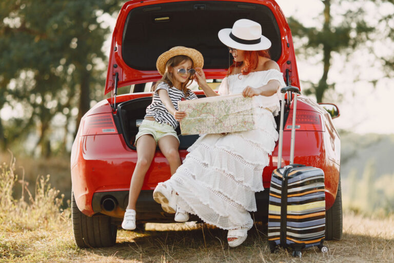 Pregătirea unei mașini rulate pentru un drum lung de vacanță