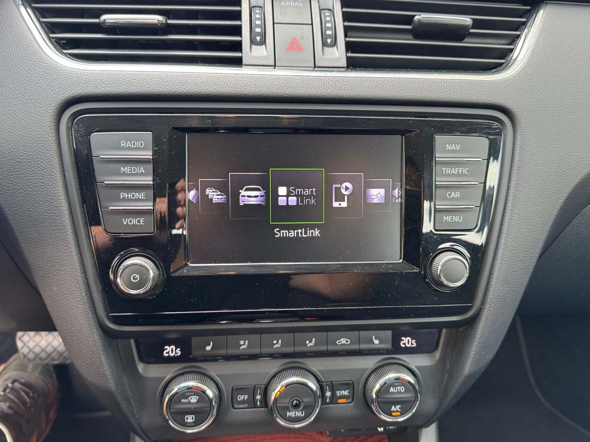 SmartLink Skoda Octavia